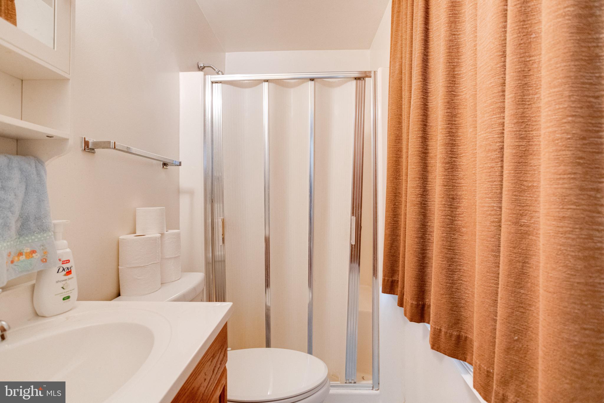 9505 Gunview Road Baltimore, MD 21236 - Photo 36 of 59