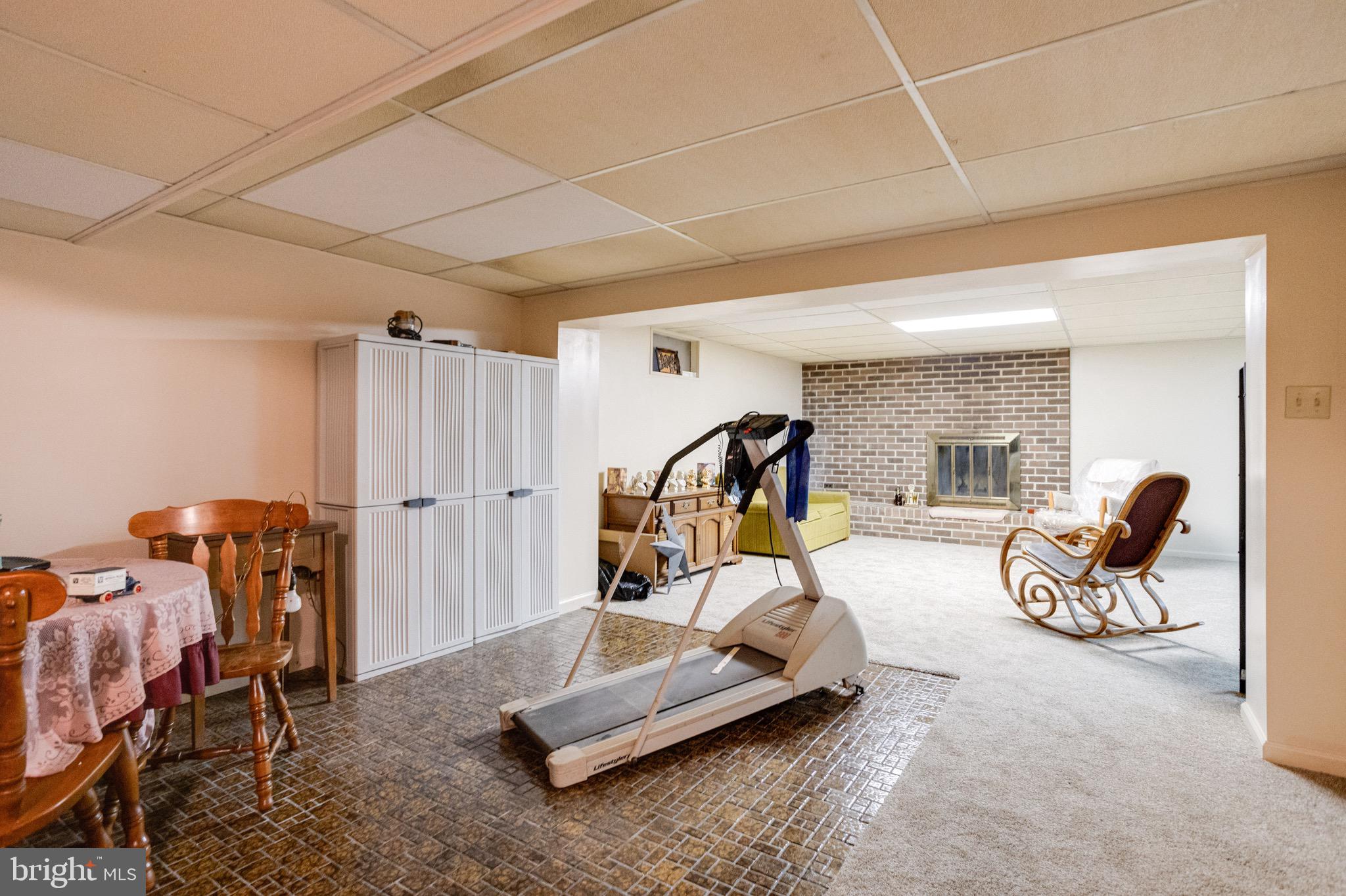 9505 Gunview Road Baltimore, MD 21236 - Photo 46 of 59