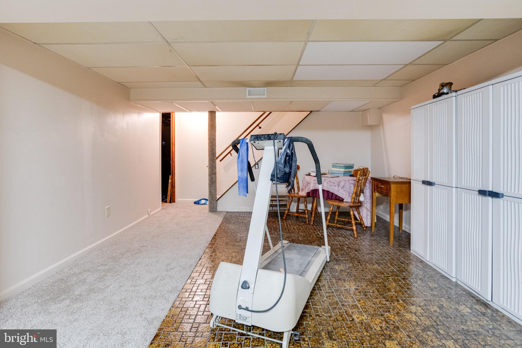 9505 Gunview Road Baltimore, MD 21236 - Photo 48 of 59