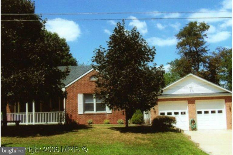 1016 Valen Road Westminster, MD 21157 - Photo 1 of 8 Exterior (Main)