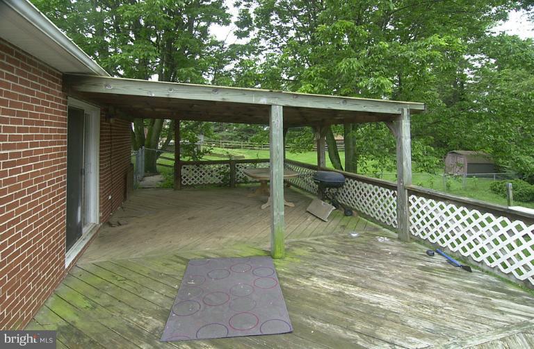 1016 Valen Road Westminster, MD 21157 - Photo 3 of 8 Deck