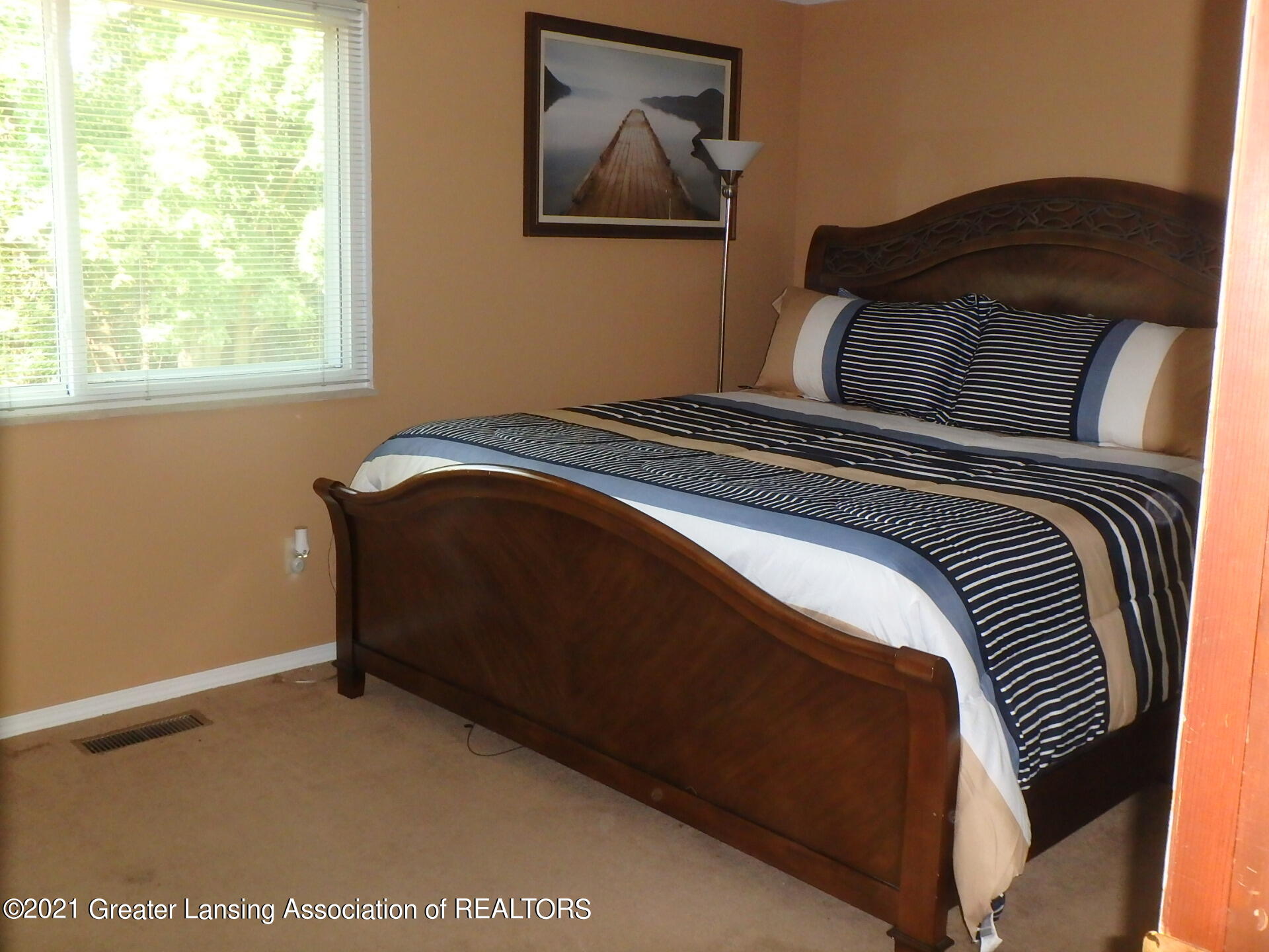 5905 Rockingham Drive Lansing, MI 48911 - Photo 17 of 30 master bedroom