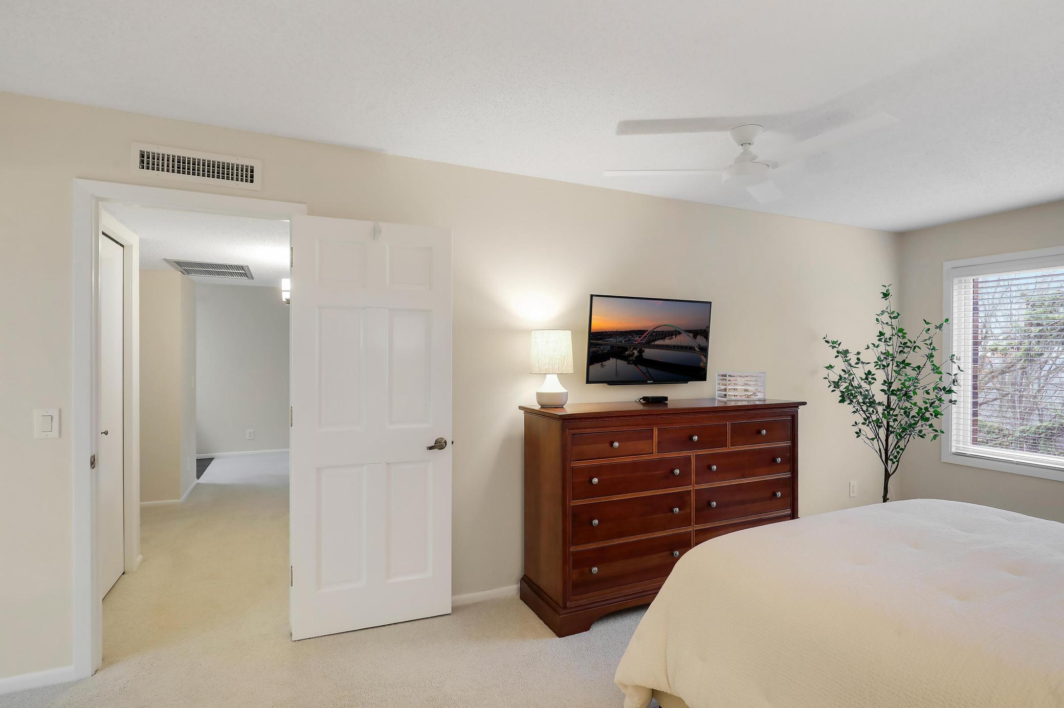 8400 Pennsylvania Road, Unit 328 Bloomington, MN 55438 - Photo 13 of 36