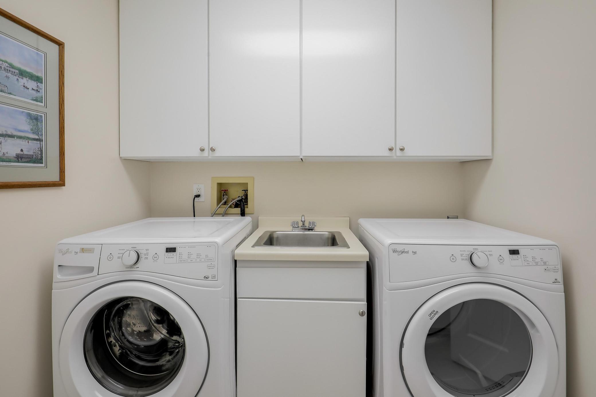 8400 Pennsylvania Road, Unit 328 Bloomington, MN 55438 - Photo 20 of 36