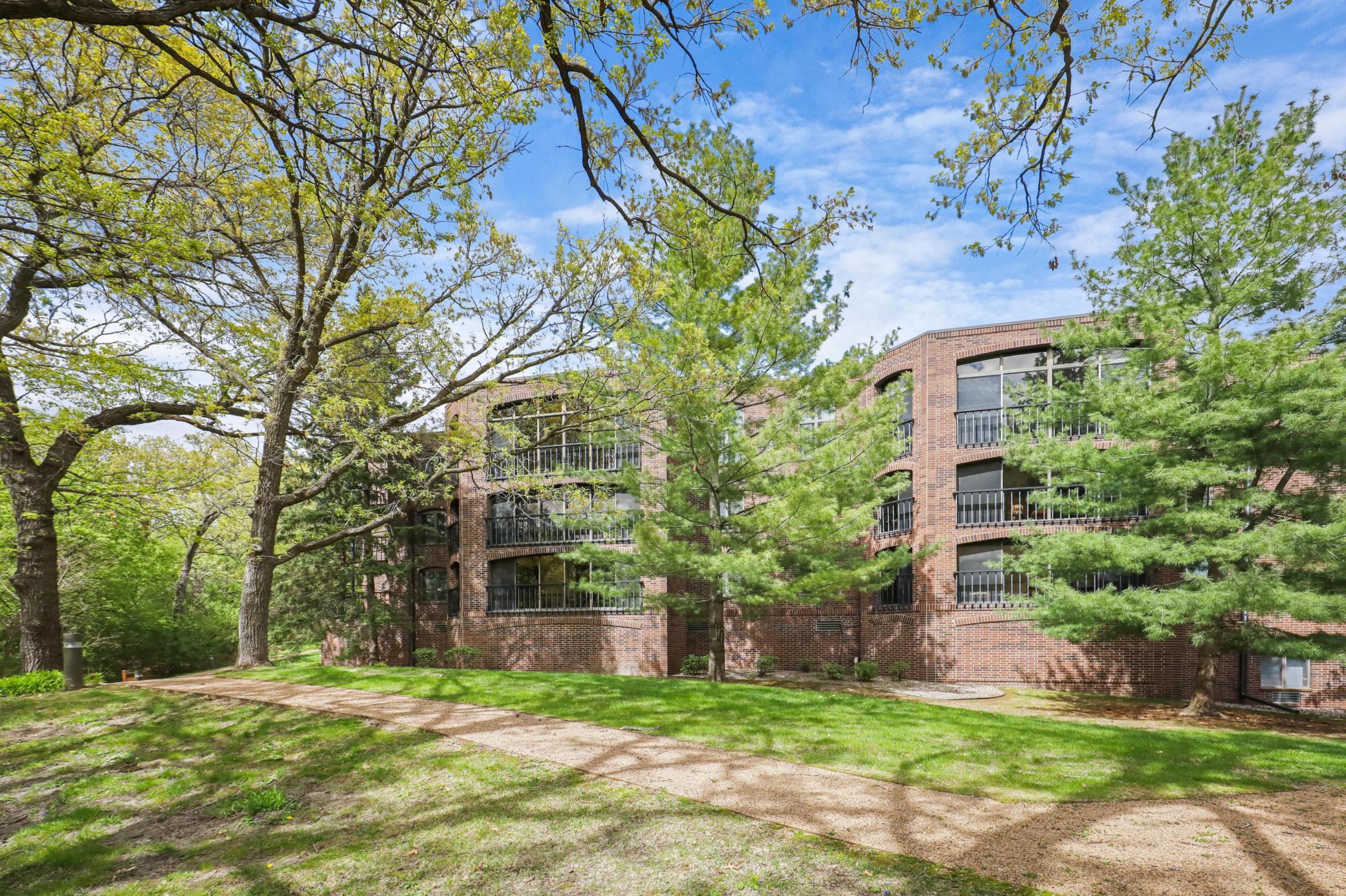 8400 Pennsylvania Road, Unit 328 Bloomington, MN 55438 - Photo 34 of 36