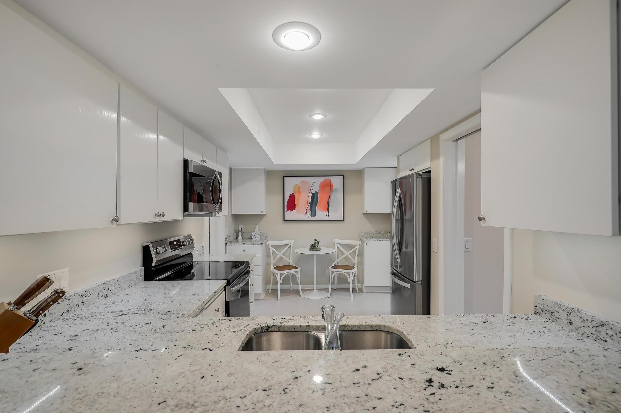 8400 Pennsylvania Road, Unit 328 Bloomington, MN 55438 - Photo 5 of 36