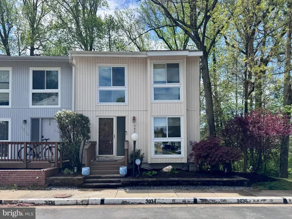 $3,600 | 3034 Sugar Lane, Vienna, VA 22181