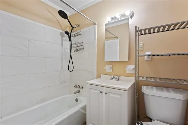 $1,595 | 1201 Shoreham Drive, Atlanta, GA 30349