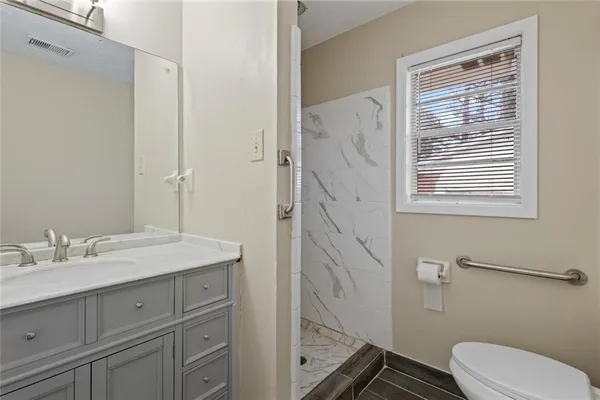 $1,595 | 1201 Shoreham Drive, Atlanta, GA 30349