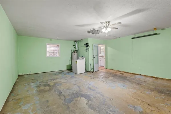 $1,595 | 1201 Shoreham Drive, Atlanta, GA 30349