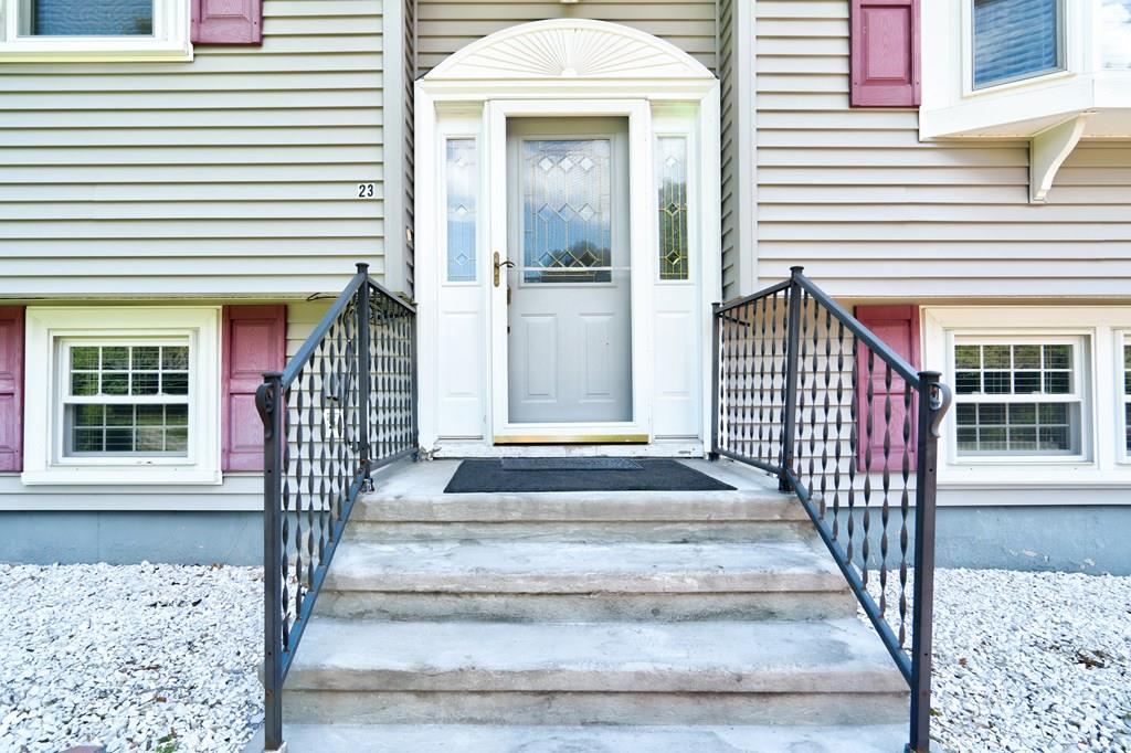 23 Burnham Road Billerica, MA 01862 - Photo 3 of 40 Gallery Image 3