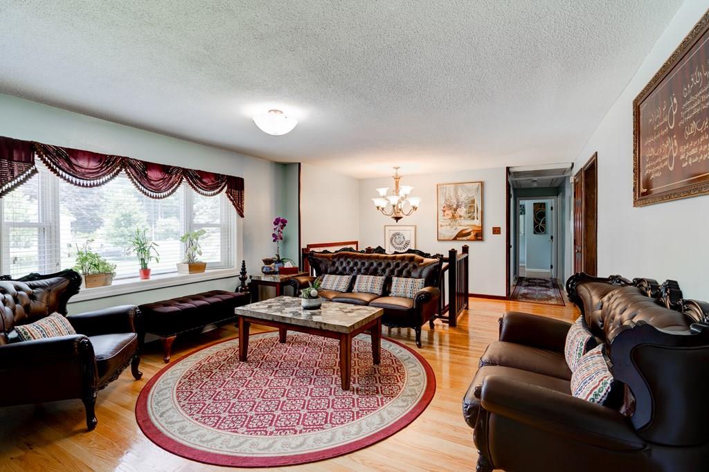 23 Burnham Road Billerica, MA 01862 - Photo 5 of 40 Gallery Image 5