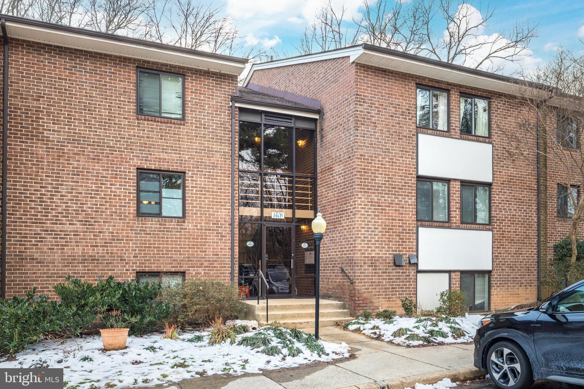 1408 Northgate Square, Unit 11A Reston, VA 20190 - Photo 22 of 22 Gallery Image 22