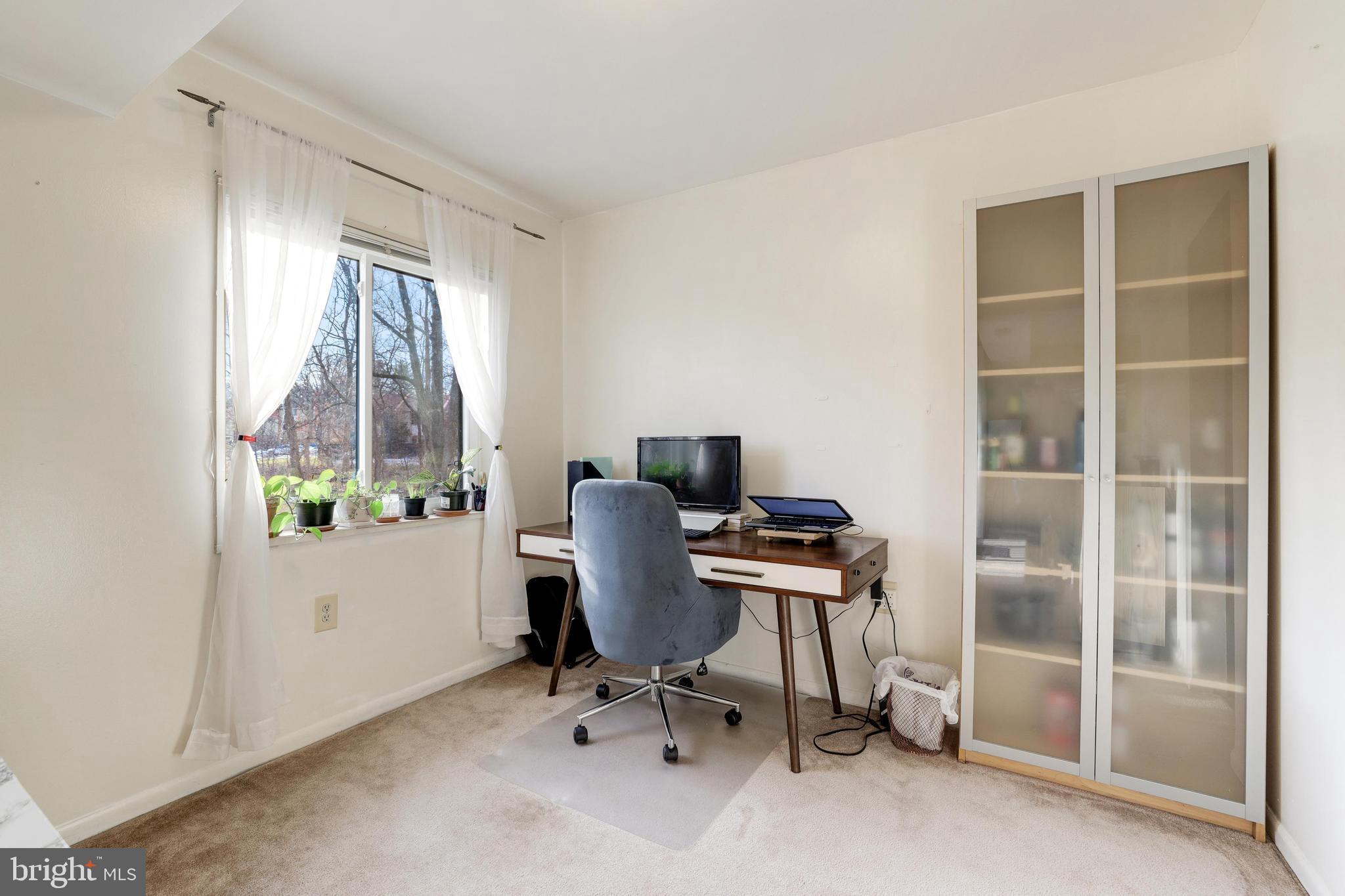 1408 Northgate Square, Unit 11A Reston, VA 20190 - Photo 9 of 22 Gallery Image 9