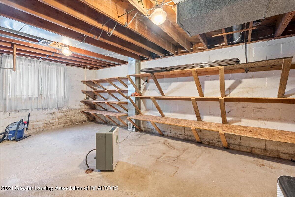 580 North Waverly Road Dimondale, MI 48821 - Photo 35 of 56 53-Media Jett - 36
