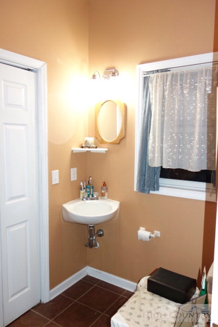 245 Wyndham Way Boone, NC 28607 - Photo 4 of 22 Gallery Image 4