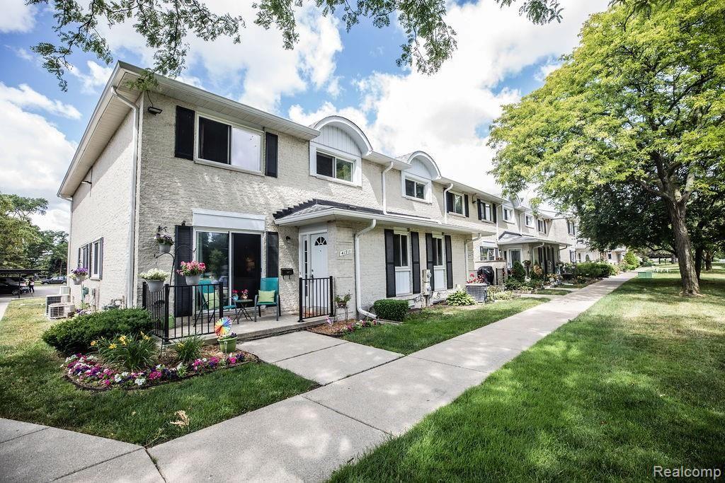 41711 Utica Road Sterling Heights, MI 48313 - Photo 1 of 65 7E8A1416.jpg