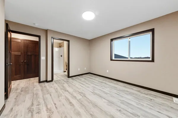 $589,000 | 3200 Noble Drive, Mankato, MN 56001