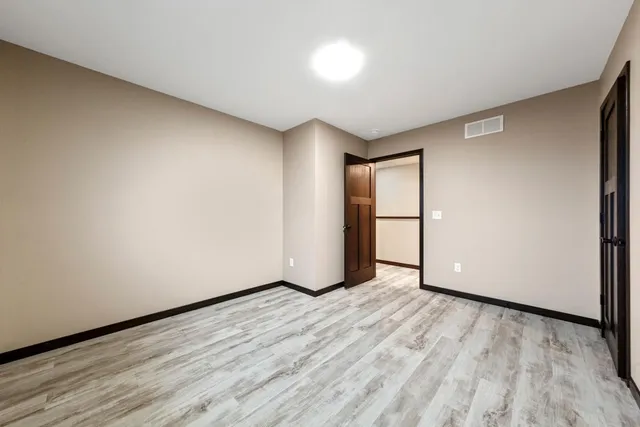 $589,000 | 3200 Noble Drive, Mankato, MN 56001