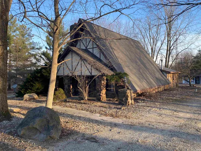 $204,000 | 3349 South 700th Street West, Portland, IN 47371