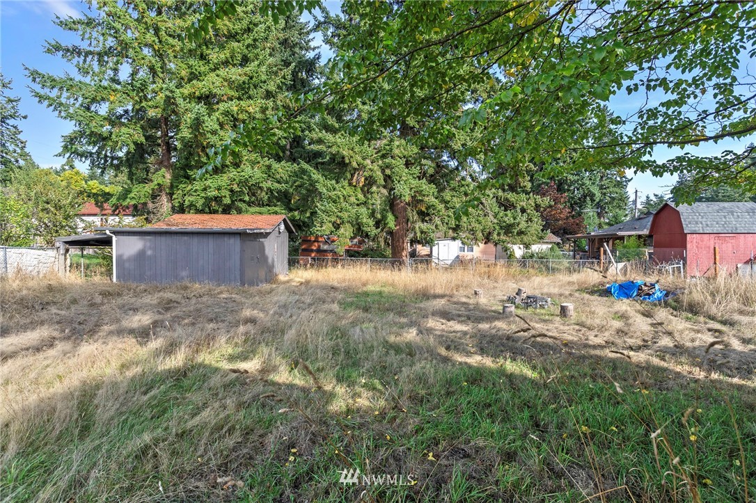 231 Military Road East Tacoma, WA 98445 - Photo 22 of 27
