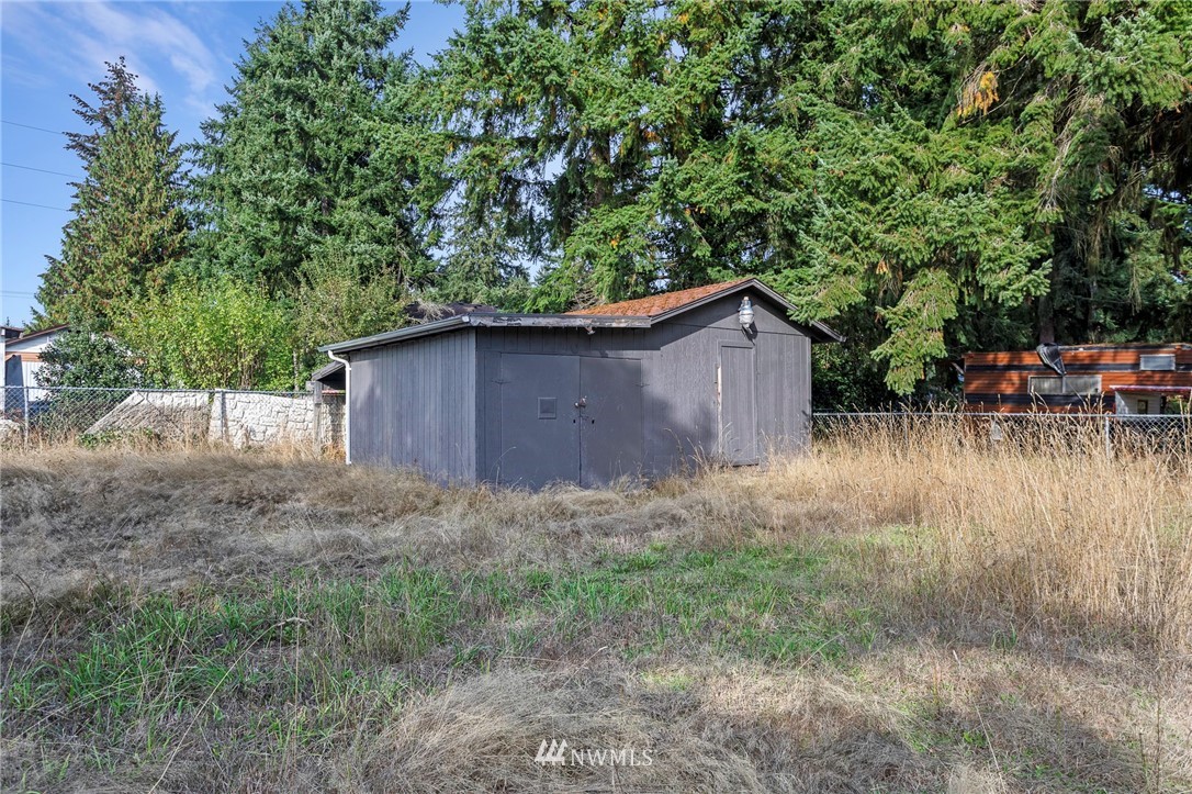 231 Military Road East Tacoma, WA 98445 - Photo 23 of 27