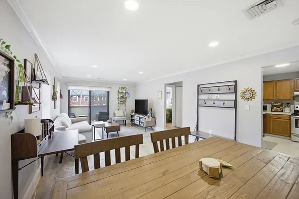 $359,000 | 20 Central Street, Unit 213, Salem, MA 01970