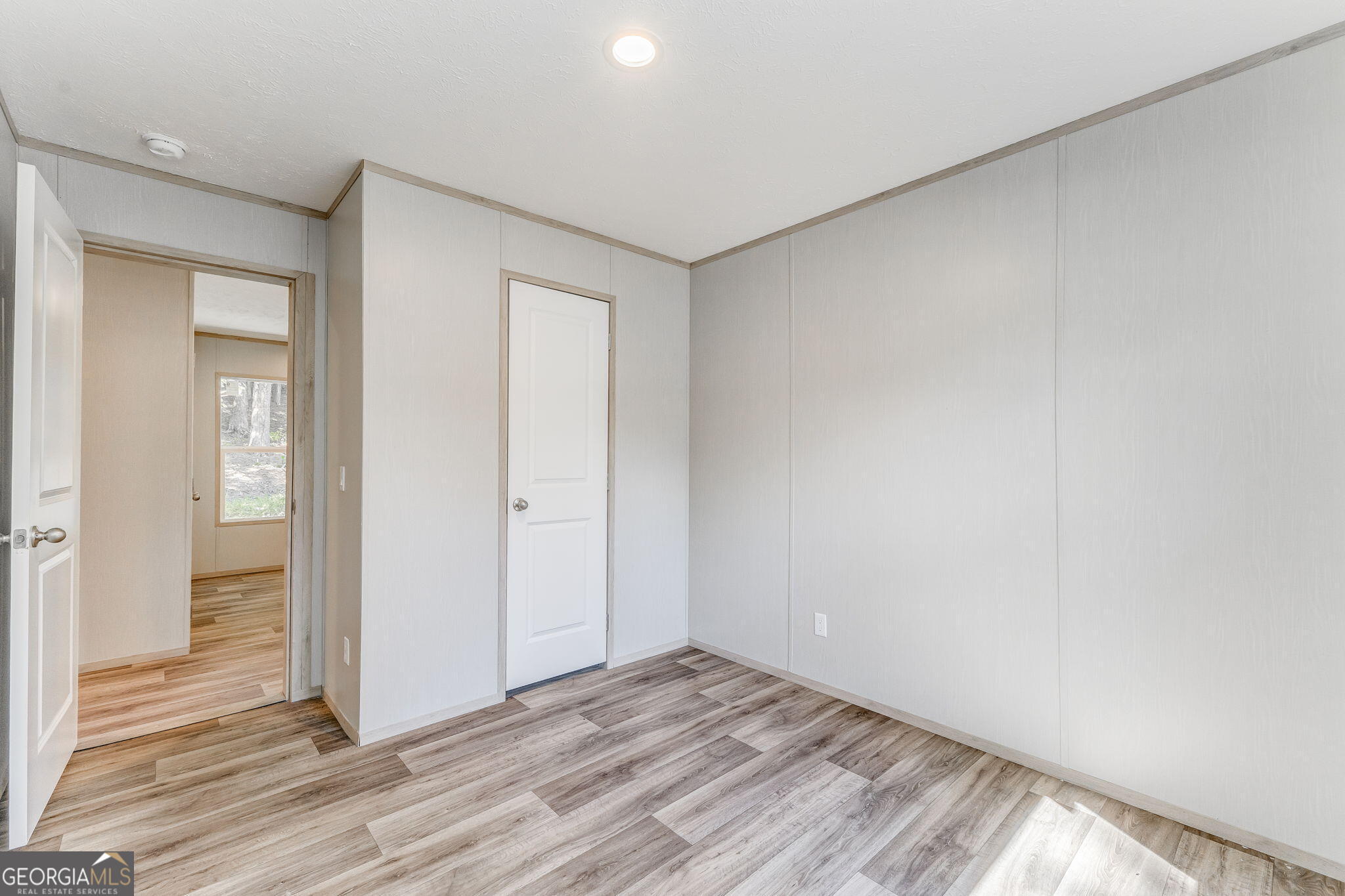 865 Old Rockmart Road Southeast Silver Creek, GA 30173 - Photo 35 of 52 wooden floor in an empty room