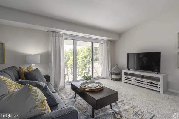 $1,755 | 284 Iven Avenue, Unit 1B2782A, Radnor, PA 19087