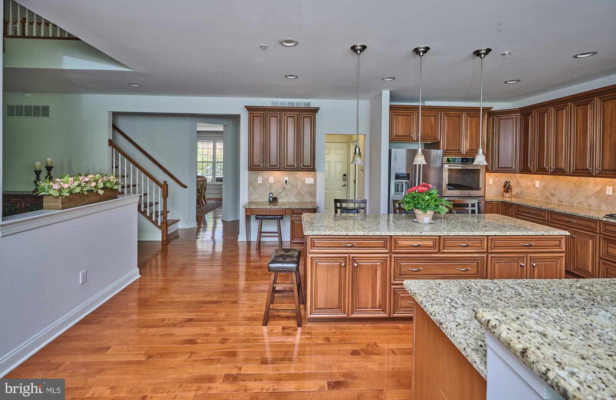3844 Springtown Road Furlong, PA 18925 - Photo 4 of 46 Kitchen with upgraded appliances