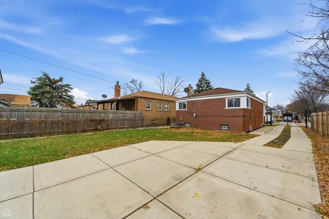 $315,000 | 7701 South Christiana Avenue, Chicago, IL 60652