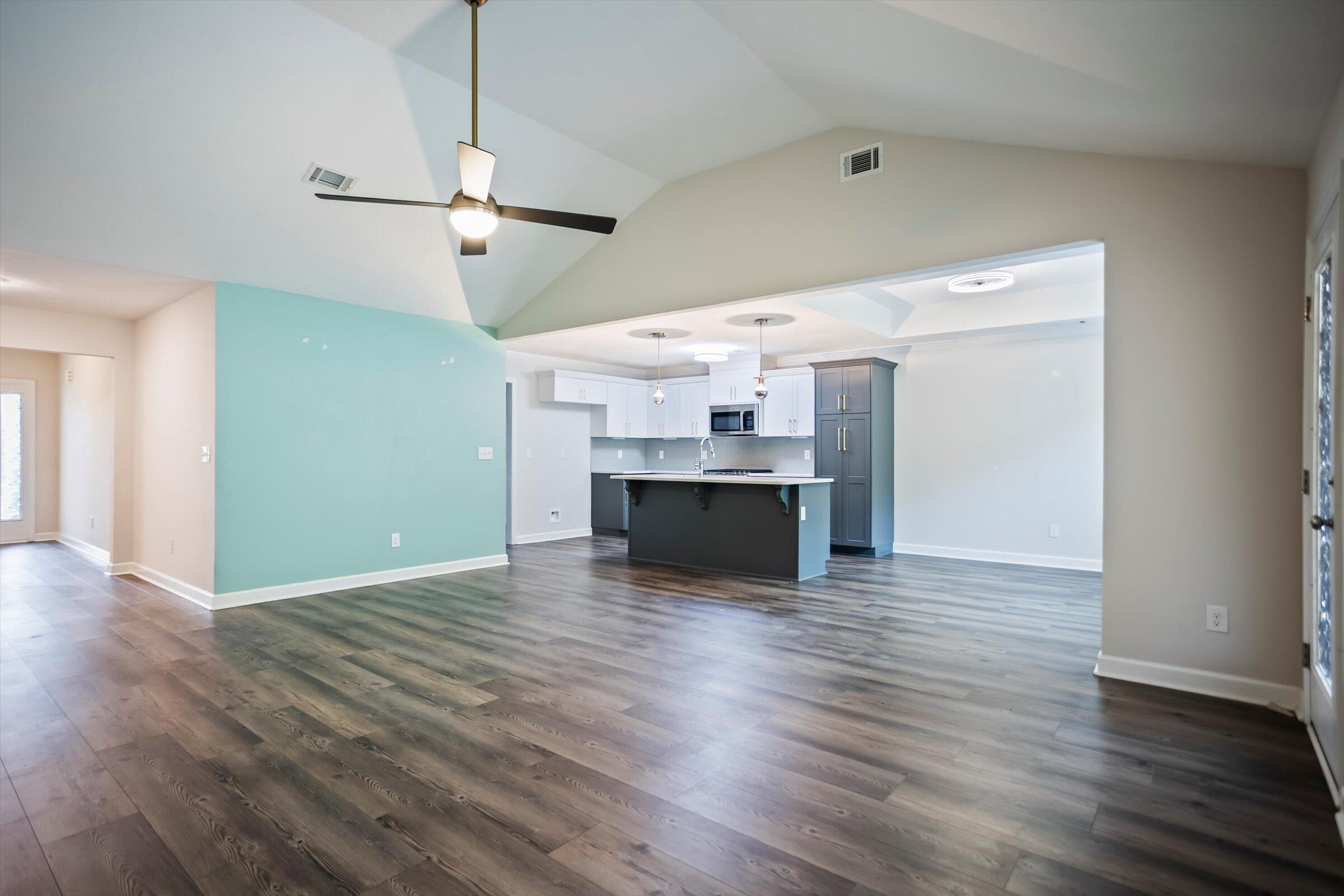 560 Schaver Loop Aiken, SC 29803 - Photo 9 of 36