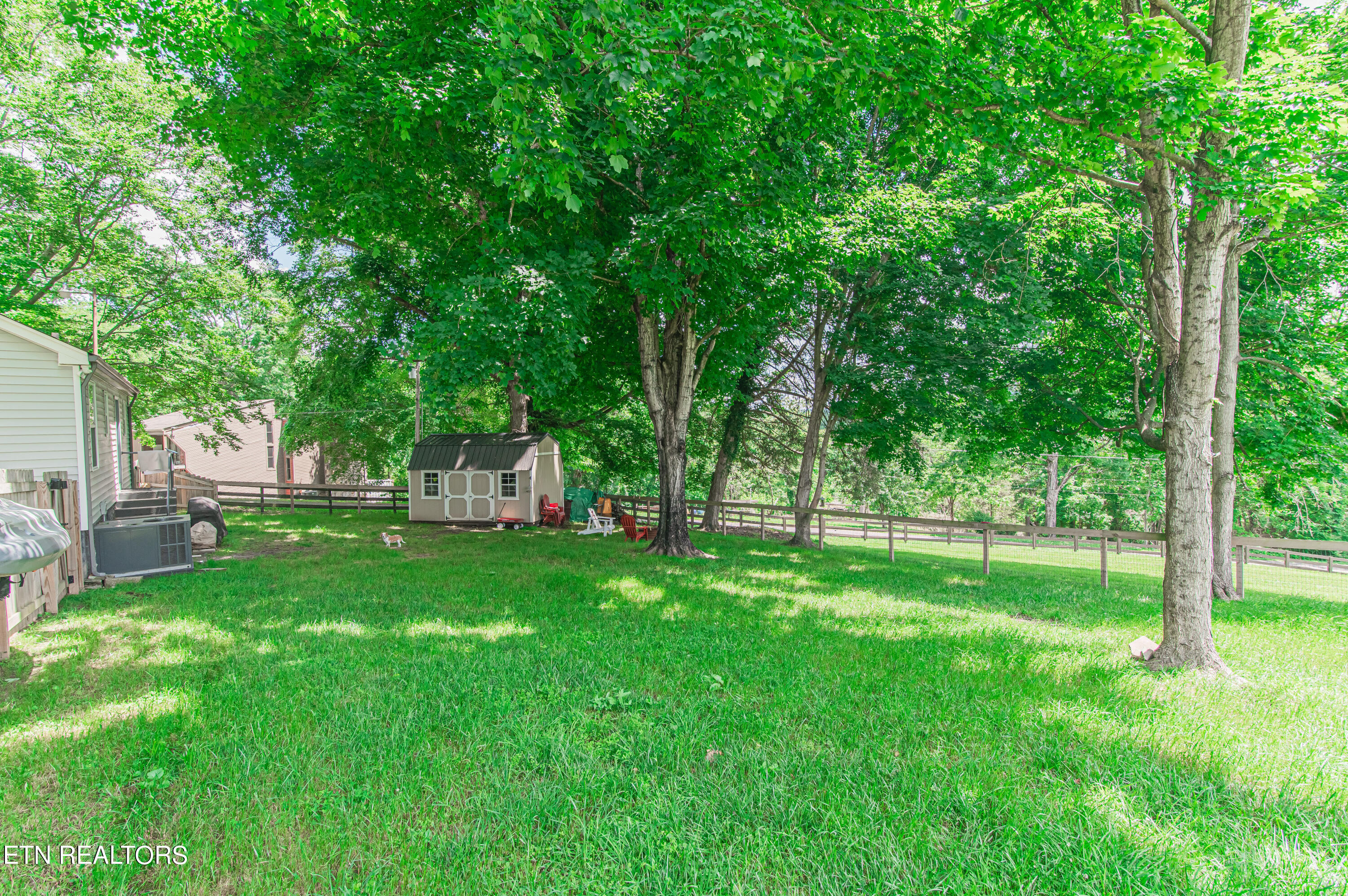 504 Sinking Springs Road Clinton, TN 37716 - Photo 27 of 27 3SinkingSprings_Back-5