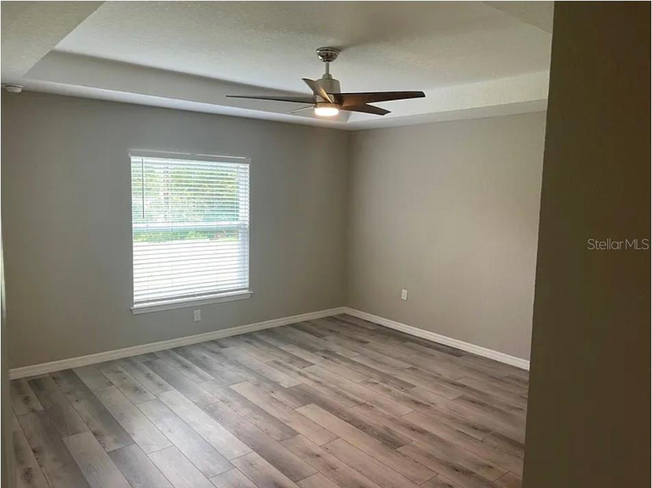 7052 Southwest 179th Ave Road Dunnellon, FL 34432 - Photo 6 of 11 an empty room with a window