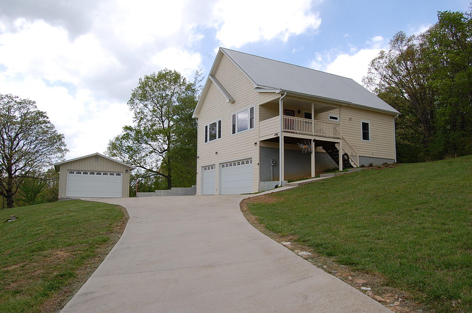 632 John Henry Lewis Road Dunlap, TN 37327 - Photo 1 of 104 DSC_0027