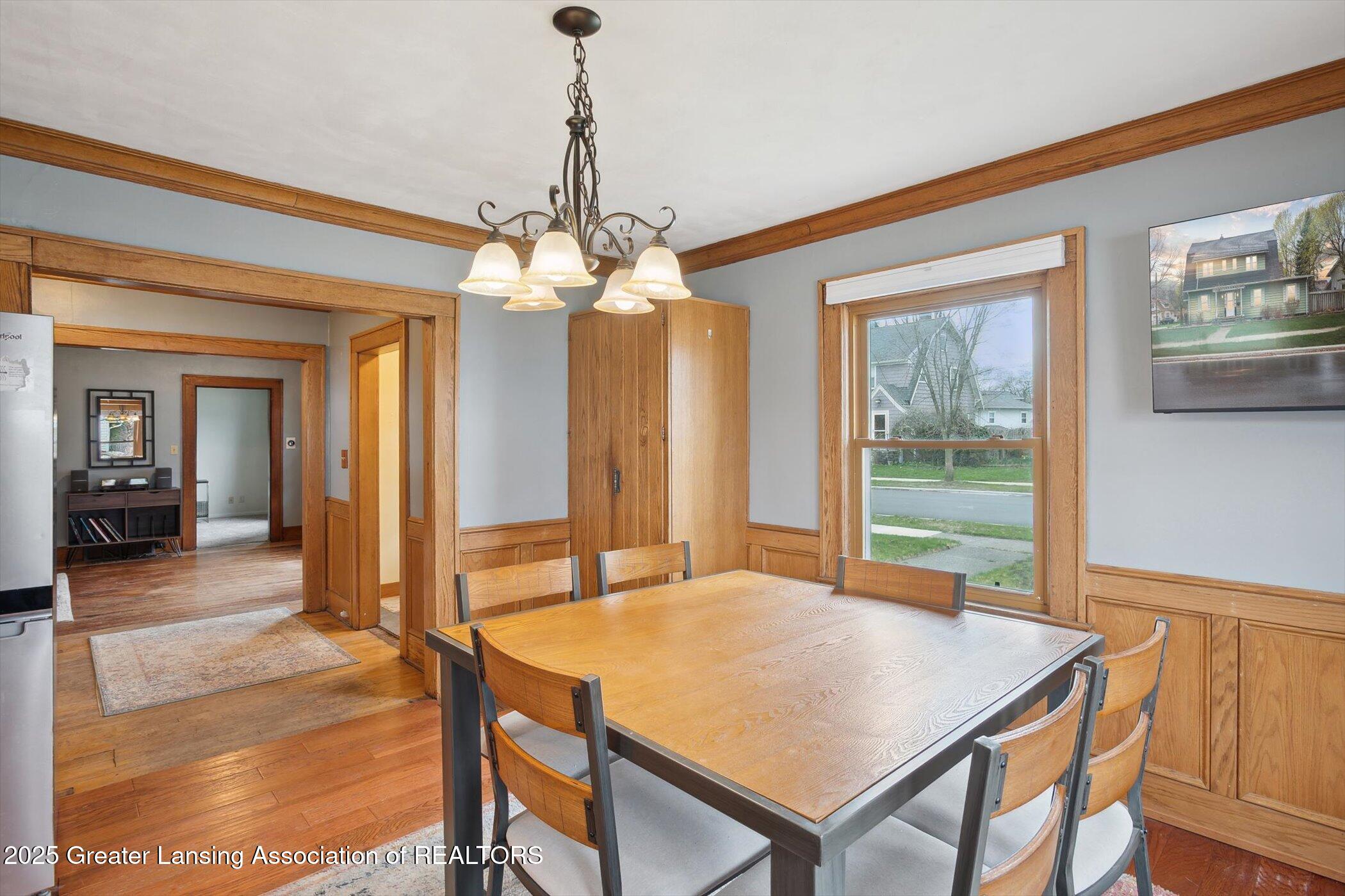222 Strathmore Road Lansing, MI 48910 - Photo 15 of 43 14-222-Strathmore-Rd-Lansing-MI-48910-Wi