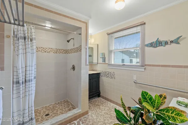 $3,000 | 399 Golfview Drive, Manahawkin, NJ 08050