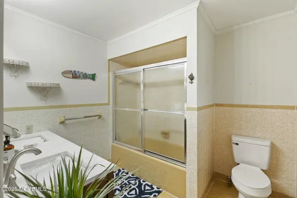 $3,000 | 399 Golfview Drive, Manahawkin, NJ 08050