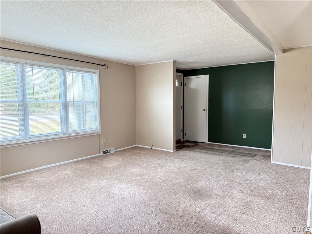 1645 Co Rte 7 Oswego, NY 13126 - Photo 19 of 41