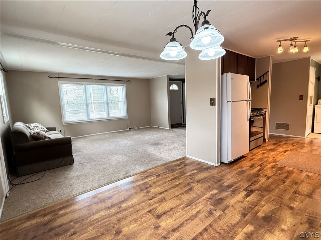 1645 Co Rte 7 Oswego, NY 13126 - Photo 20 of 41