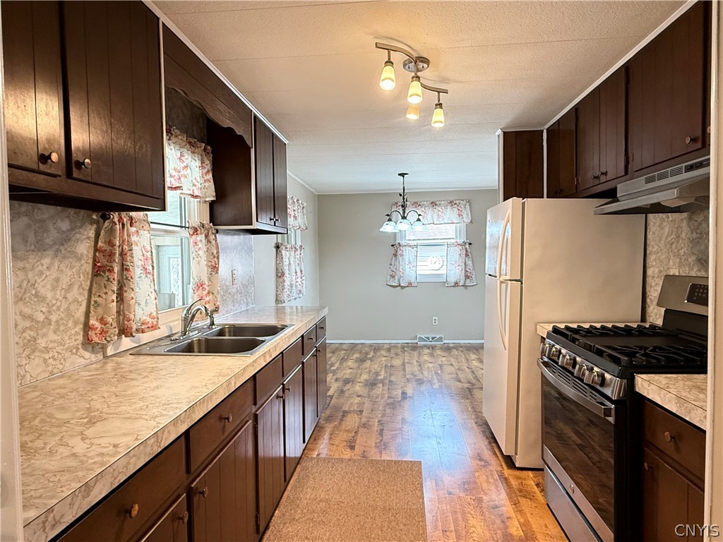 1645 Co Rte 7 Oswego, NY 13126 - Photo 22 of 41