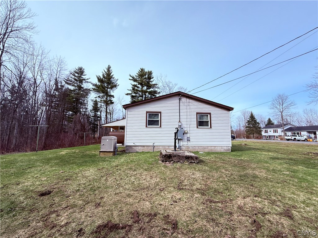 1645 Co Rte 7 Oswego, NY 13126 - Photo 9 of 41