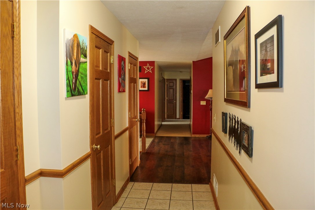 9280 Rochester Road Minerva, OH 44657 - Photo 9 of 34 Gallery Image 9