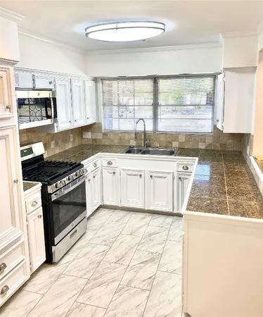 $2,200 | 4329 Kinglet Street, Houston, TX 77035