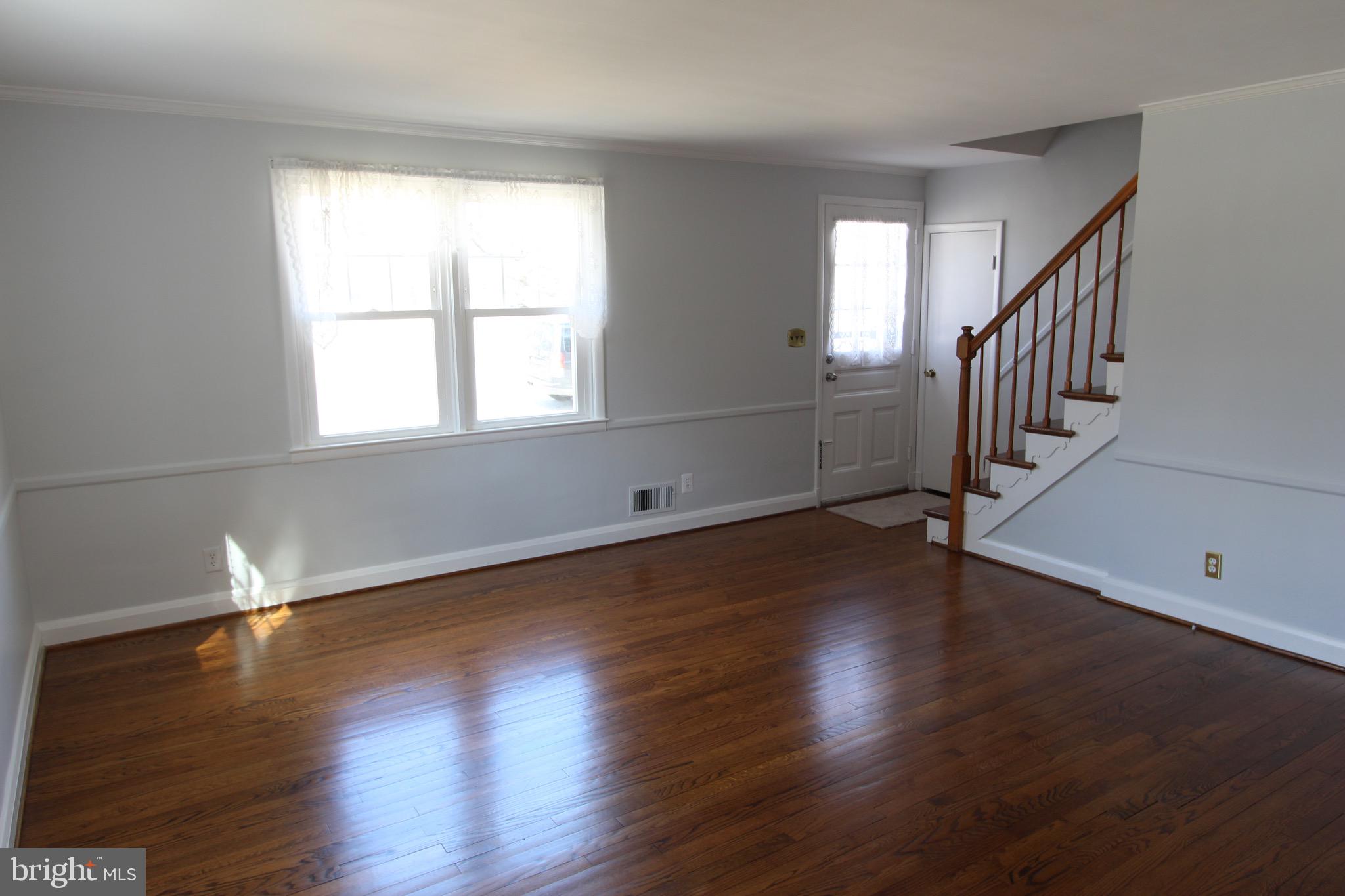 1435 Jeffers Road Baltimore, MD 21204 - Photo 3 of 34 Gallery Image 3