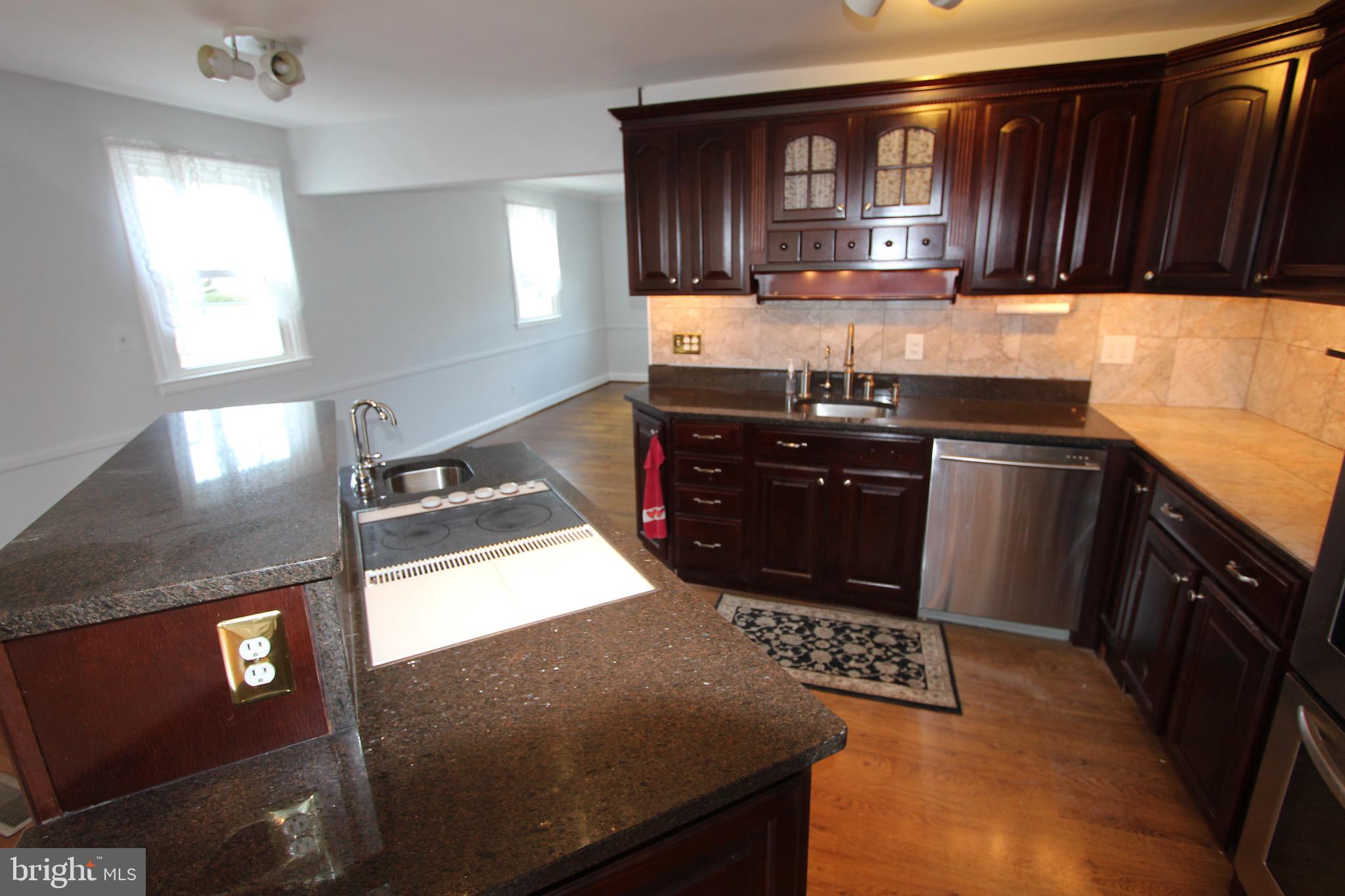 1435 Jeffers Road Baltimore, MD 21204 - Photo 5 of 34 Gallery Image 5