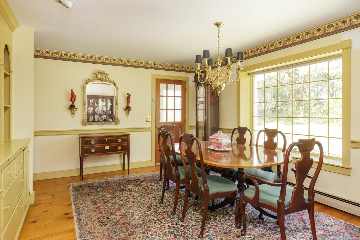 150 River Road Cape Neddick, ME 03902 - Photo 18 of 36 Dining Room