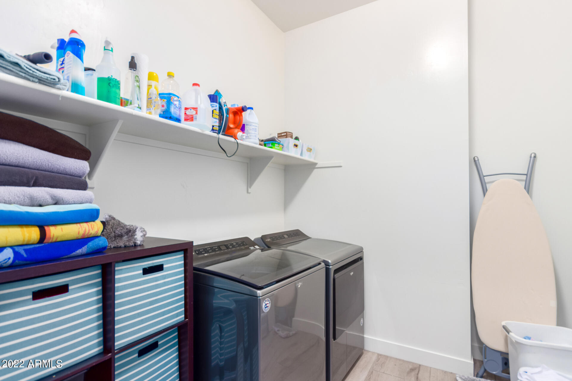 28001 92nd Avenue Peoria, AZ 85383 - Photo 37 of 45 a utility room with dryer and washer