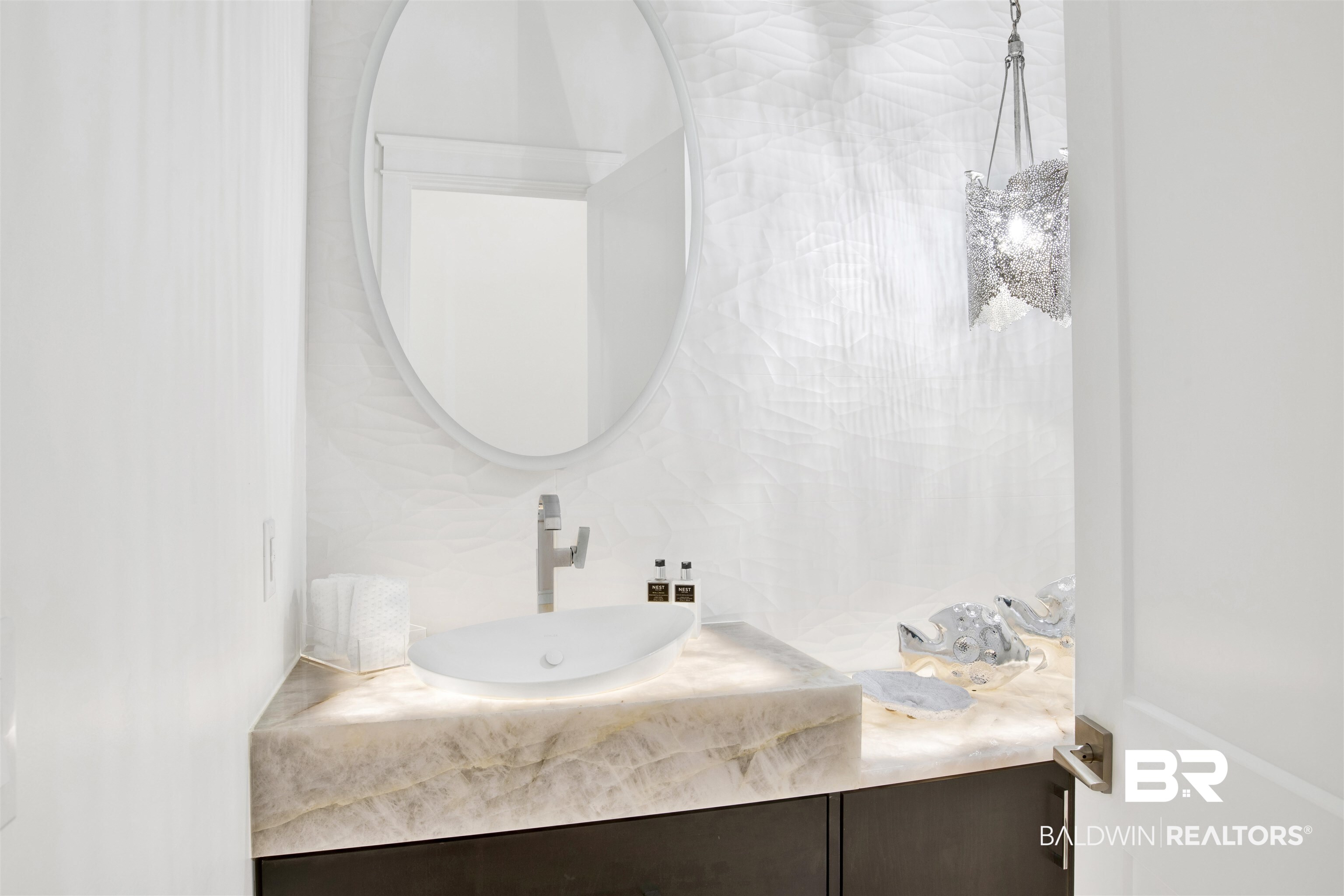 31320 River Road Orange Beach, AL 36561 - Photo 23 of 92 Powder Room