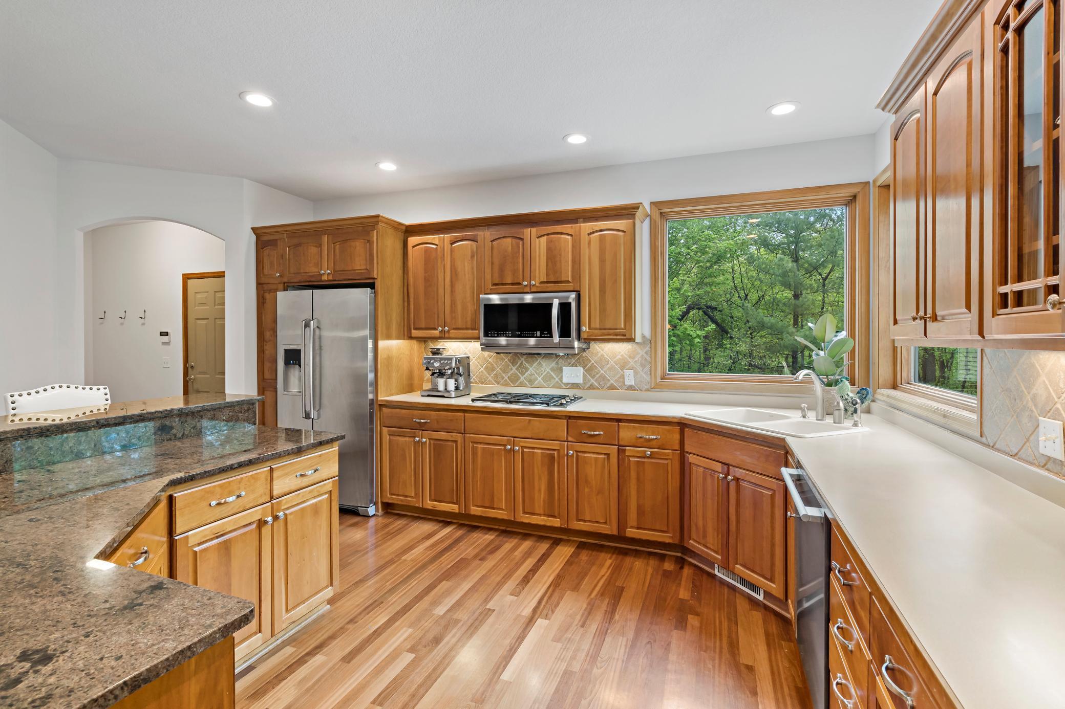 975 Weston Ridge Parkway Chaska, MN 55318 - Photo 11 of 43